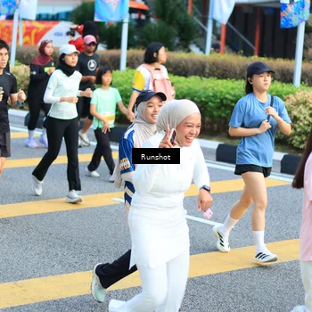 Runner Photo 4896120