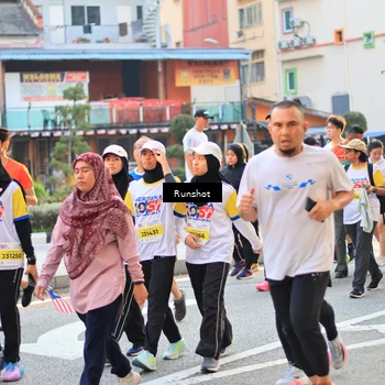 Runner Photo 4896215