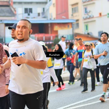 Runner Photo 4896217
