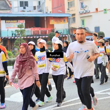 Runner Photo 4896218
