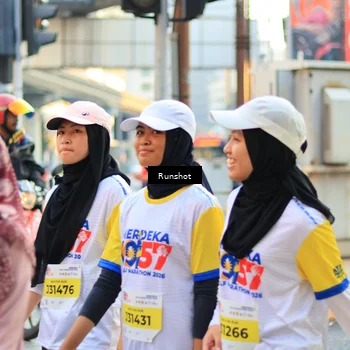 Runner Photo 4896261