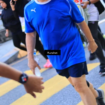 Runner Photo 4896272