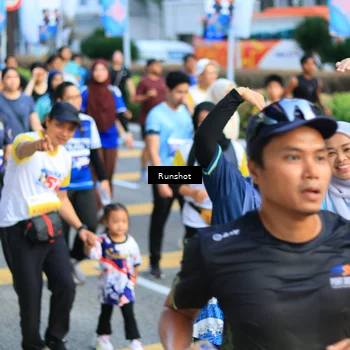 Runner Photo 4896299