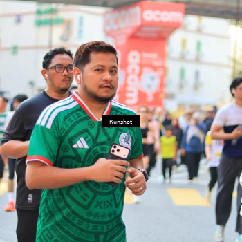 Runner Photo 4896304