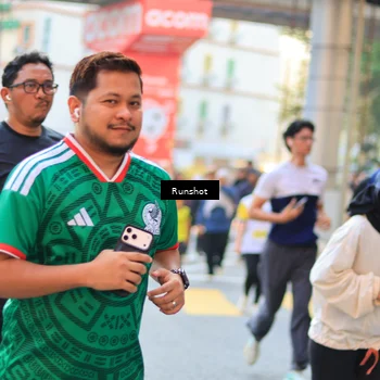 Runner Photo 4896308