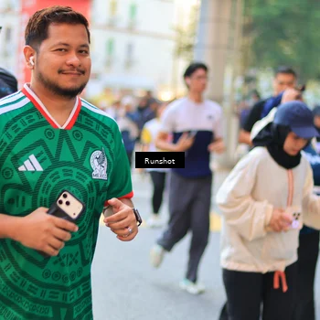Runner Photo 4896329