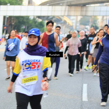 Runner Photo 4896416