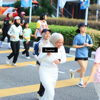 Runner Photo 4896463