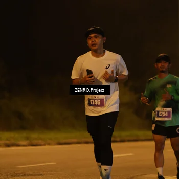 Runner Photo 4896515