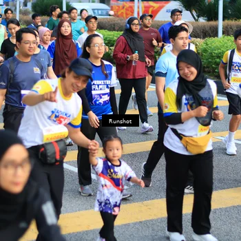 Runner Photo 4896550