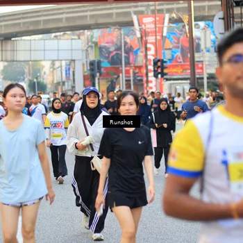 Runner Photo 4896573