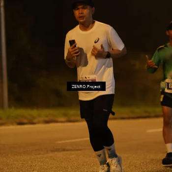 Runner Photo 4896579
