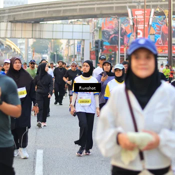 Runner Photo 4896608