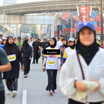 Runner Photo 4896611