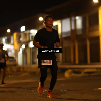 Runner Photo 4896623
