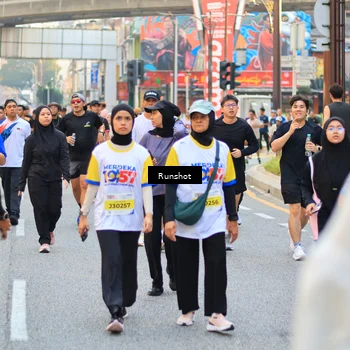 Runner Photo 4896630
