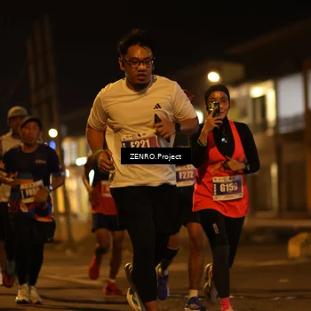 Runner Photo 4896636