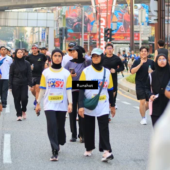 Runner Photo 4896642