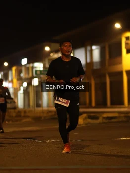 Runner Photo 4896644