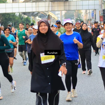 Runner Photo 4896656
