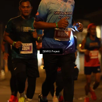 Runner Photo 4896659