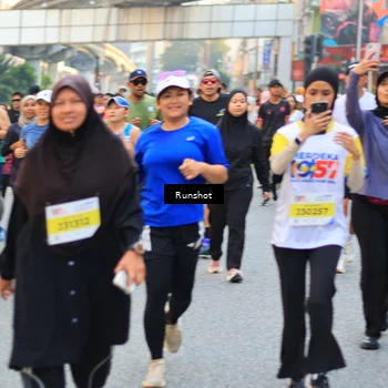 Runner Photo 4896667
