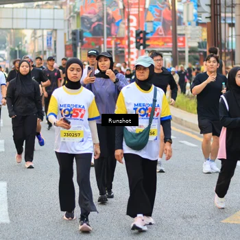Runner Photo 4896673
