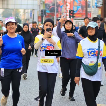 Runner Photo 4896680