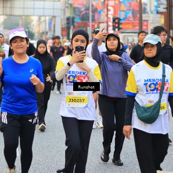 Runner Photo 4896685