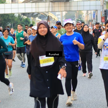 Runner Photo 4896688