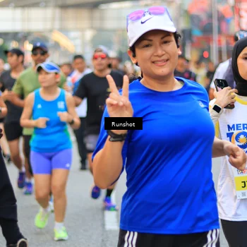 Runner Photo 4896698