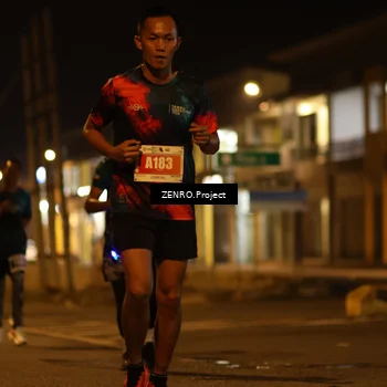 Runner Photo 4896730