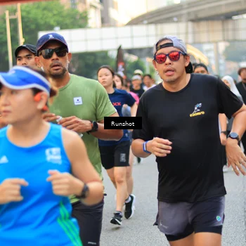 Runner Photo 4896747