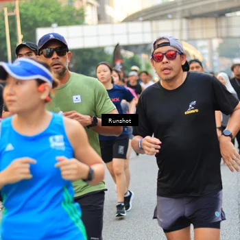 Runner Photo 4896752