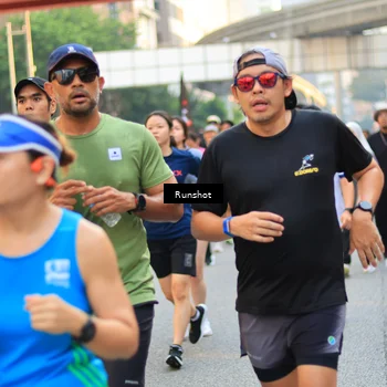 Runner Photo 4896755