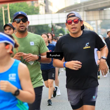 Runner Photo 4896757