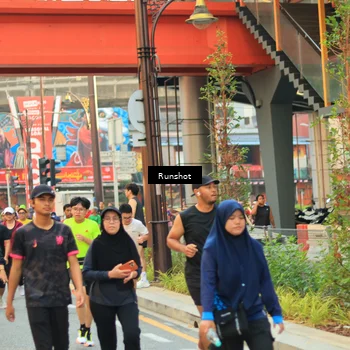 Runner Photo 4896833