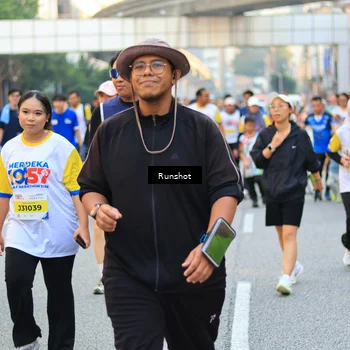 Runner Photo 4896841