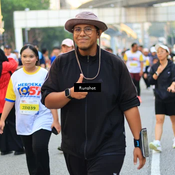 Runner Photo 4896853