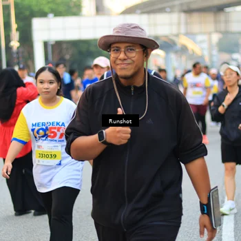Runner Photo 4896858