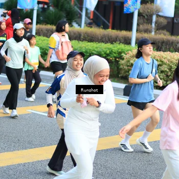 Runner Photo 4896864