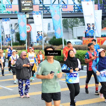 Runner Photo 4896887