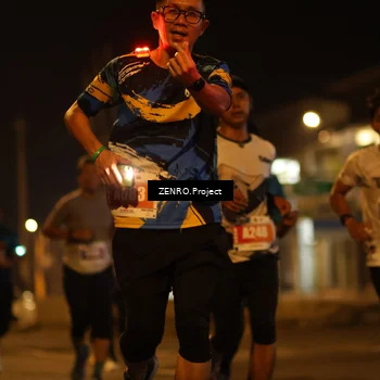 Runner Photo 4896897