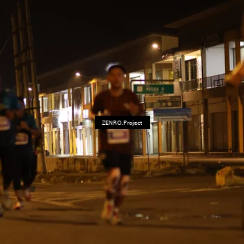 Runner Photo 4896899
