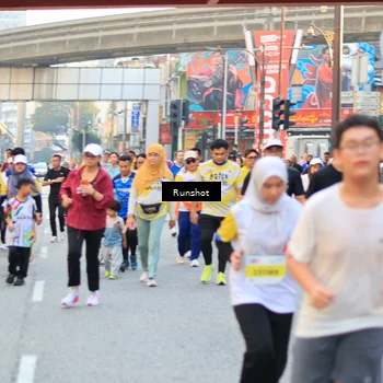 Runner Photo 4896900