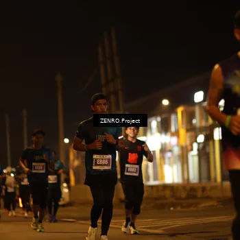 Runner Photo 4896965