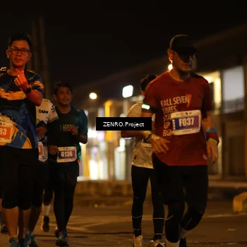 Runner Photo 4896971