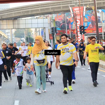 Runner Photo 4896975