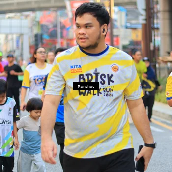 Runner Photo 4896995