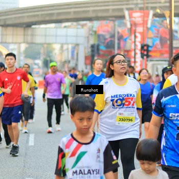 Runner Photo 4897023